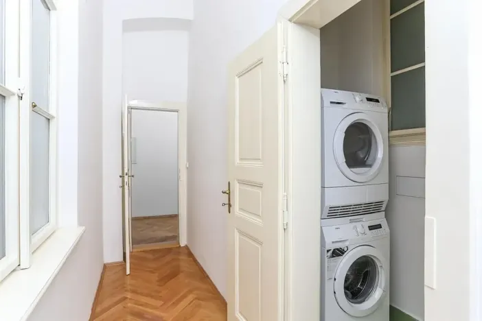 Pronájem kanceláře, Praha - Vinohrady, Anny Letenské, 160 m2