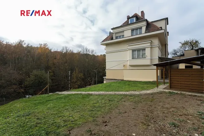 Prodej rodinného domu, Praha - Braník, Údolní, 420 m2