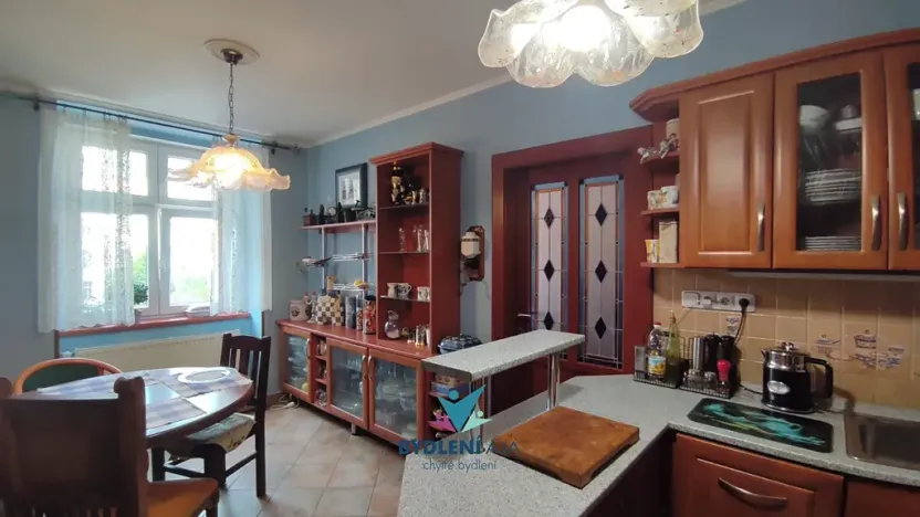 Prodej bytu 3+1, Teplice, U zámku, 100 m2