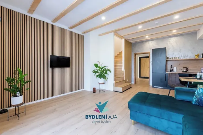 Prodej rodinného domu, Bystřany, 284 m2