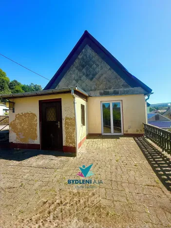 Prodej obchodního prostoru, Olbernhau, Německo, Töpfergasse, 105 m2