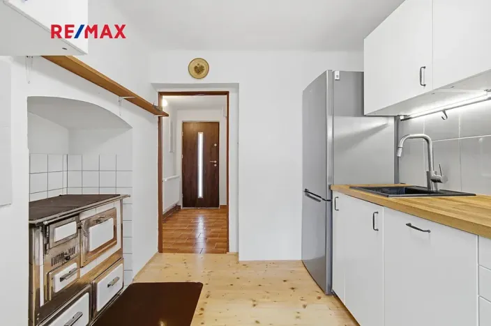 Prodej rodinného domu, Oselce, 168 m2