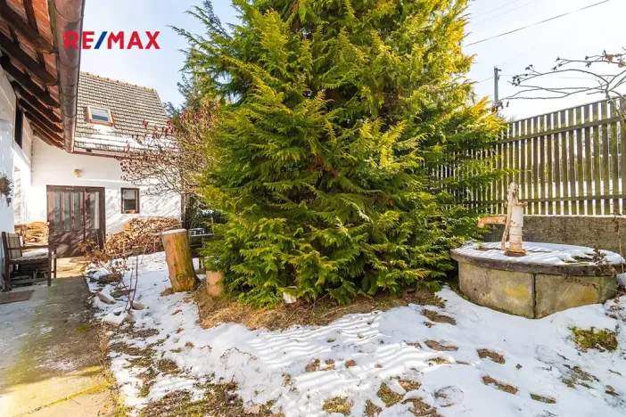 Prodej rodinného domu, Oselce, 168 m2