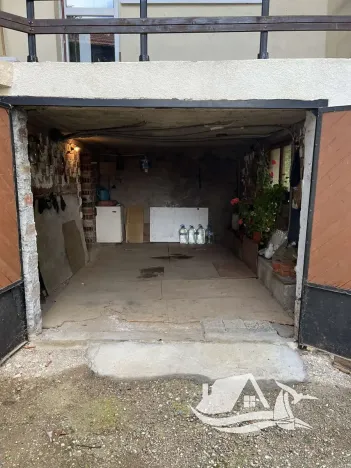 Prodej rodinného domu, Radomir, Bulharsko, 110 m2