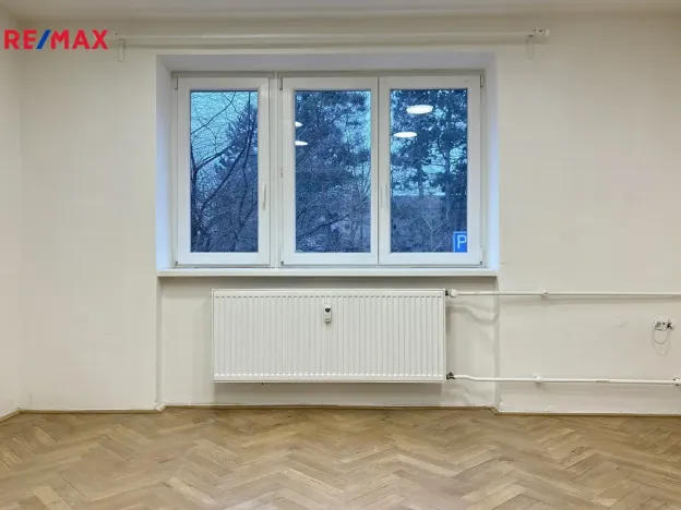 Pronájem bytu 2+1, Pardubice - Zelené Předměstí, Artura Krause, 52 m2