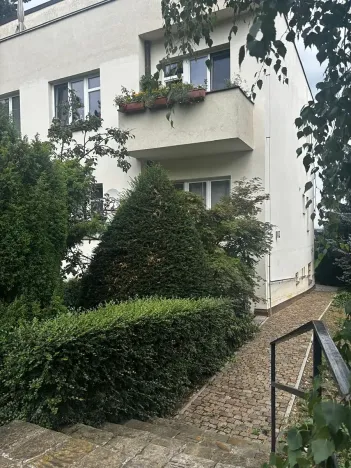 Pronájem bytu 1+kk, Praha - Střešovice, náměstí Před bateriemi, 17 m2