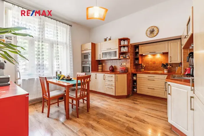 Prodej rodinného domu, Kytlice, 421 m2