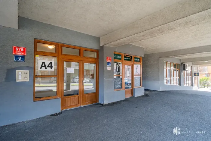 Pronájem bytu 3+kk, Praha - Troja, Velká skála, 87 m2