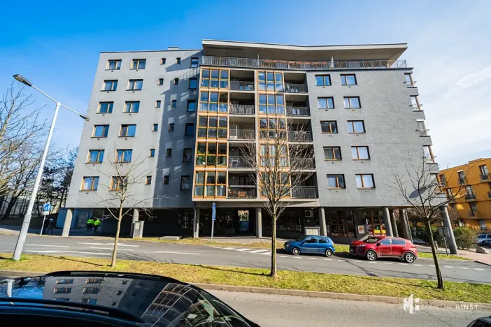 Pronájem bytu 3+kk, Praha - Troja, Velká skála, 87 m2