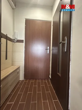 Pronájem bytu 1+kk, Ústí nad Labem - Ústí nad Labem-centrum, Hoření, 22 m2