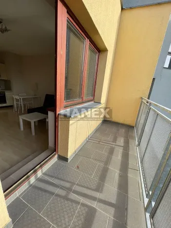 Pronájem bytu 1+kk, Jesenice, Hrnčířská, 30 m2