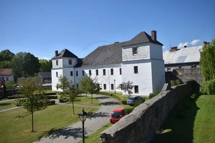 Prodej bytu 3+1, Vidnava, Radniční, 170 m2