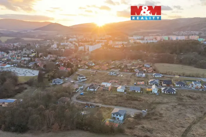 Prodej pozemku pro bydlení, Klášterec nad Ohří - Miřetice u Klášterce nad Ohří, 874 m2