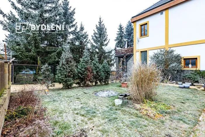 Prodej rodinného domu, Chabařovice, 339 m2