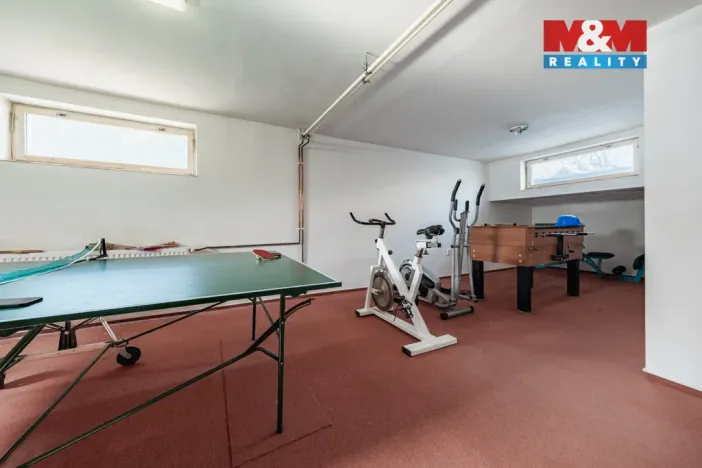 Prodej rodinného domu, Horní Branná, 300 m2