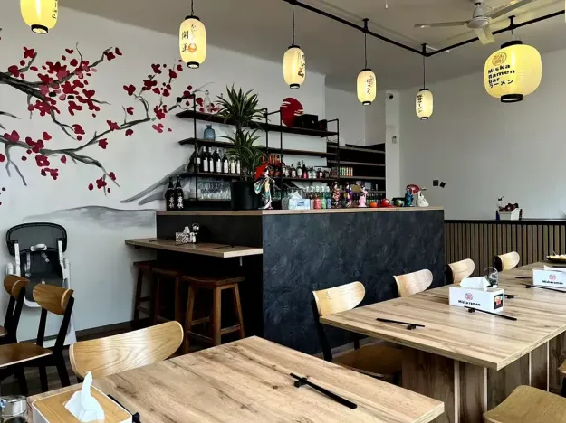 Pronájem restaurace, Praha, Plzeňská, 100 m2