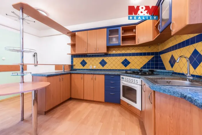 Prodej bytu 2+1, Holešov, nám. Svobody, 60 m2