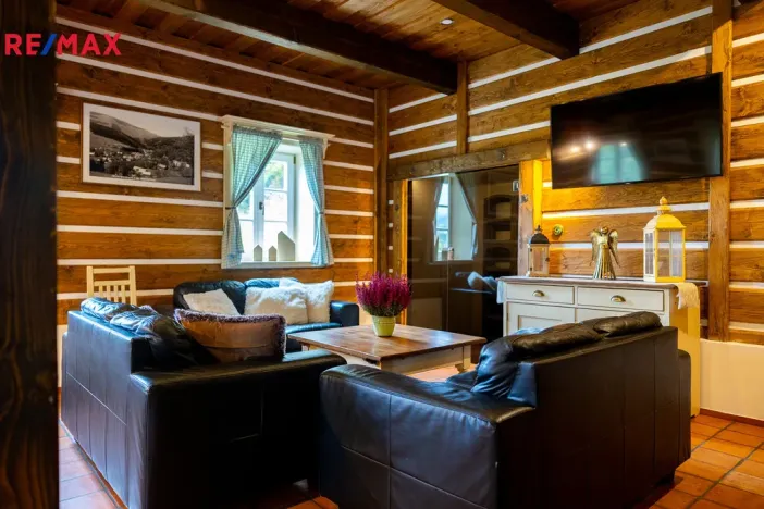 Prodej chaty, Horní Maršov, Pod Černým vrchem, 212 m2