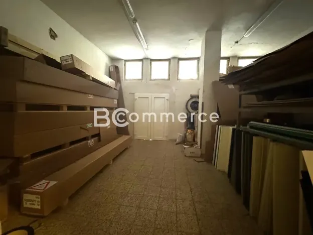 Pronájem skladu, Brno, Vychodilova, 713 m2