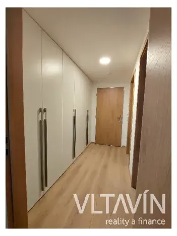 Pronájem bytu 2+kk, Praha - Hloubětín, Domalípova, 53 m2