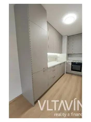 Pronájem bytu 2+kk, Praha - Hloubětín, Domalípova, 53 m2