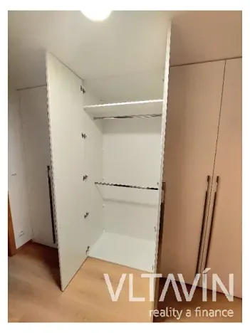 Pronájem bytu 2+kk, Praha - Hloubětín, Domalípova, 53 m2