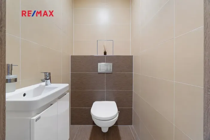 Prodej bytu 3+kk, Praha - Letňany, Hlučkova, 81 m2