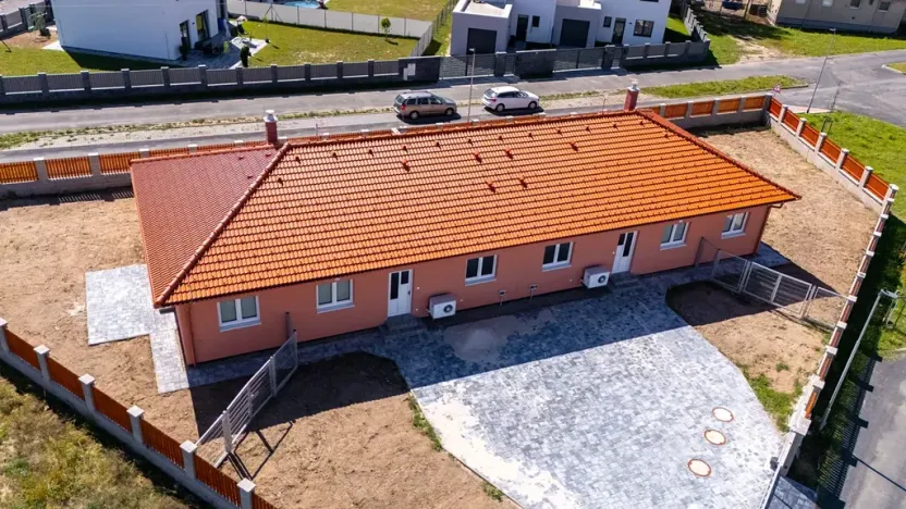 Pronájem rodinného domu, Káraný, Okružní, 110 m2