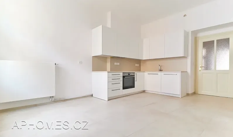 Pronájem bytu 3+1, Praha - Nové Město, Podskalská, 100 m2