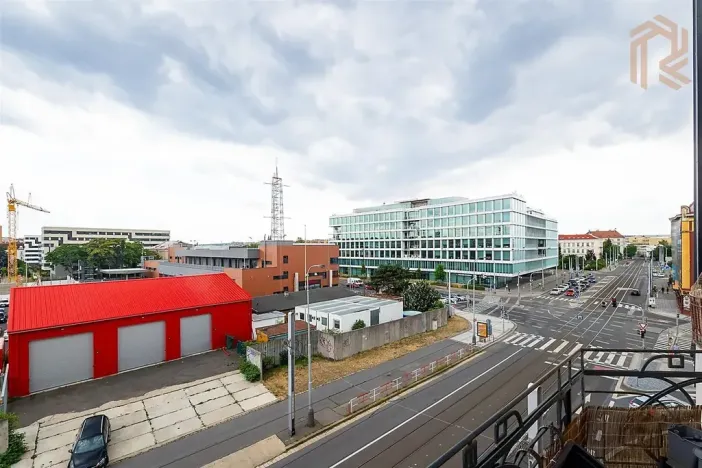 Pronájem bytu 2+kk, Praha - Holešovice, Plynární, 56 m2