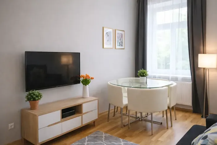 Pronájem bytu 2+kk, Praha - Vinohrady, Varšavská, 35 m2