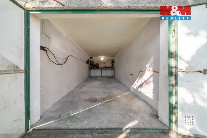 Prodej garáže, Plzeň, V Zahrádkách, 22 m2