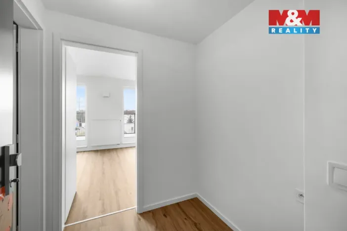 Prodej bytu 1+kk, Kladno - Dubí, Ke křížku, 51 m2