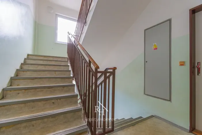 Pronájem bytu 1+kk, Kladno, Vojtěcha Lanny, 33 m2