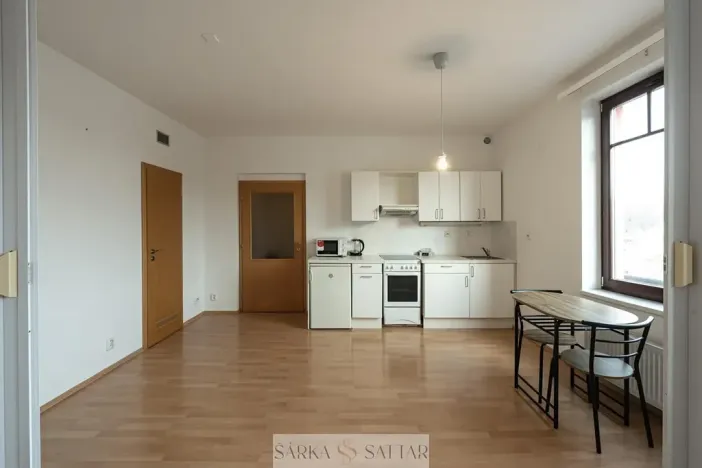 Pronájem bytu 1+kk, Praha - Košíře, Pod Klamovkou, 39 m2