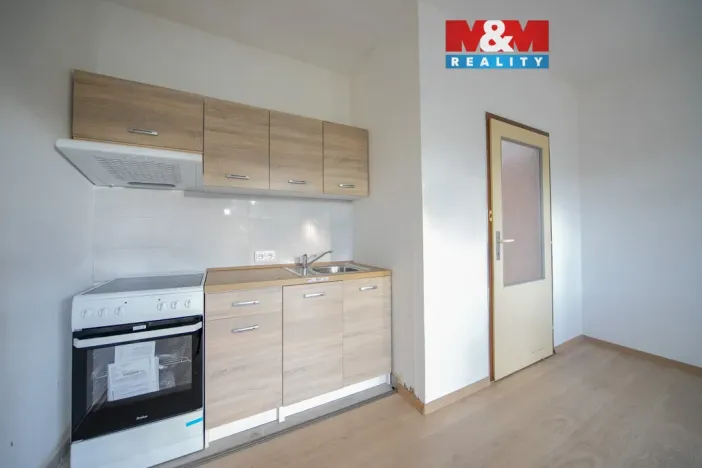 Pronájem bytu 2+kk, Děčín - Děčín V-Rozbělesy, Závodní, 42 m2