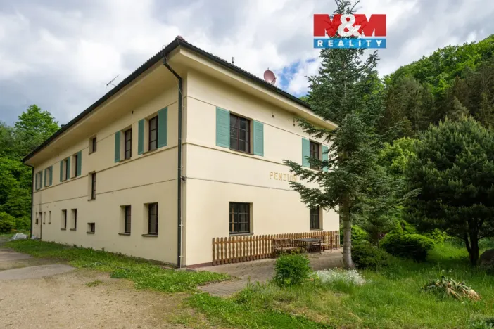 Prodej ubytování, Mukařov, 620 m2