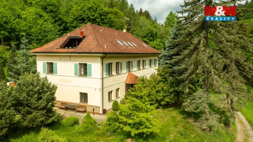 Prodej ubytování, Mukařov, 620 m2