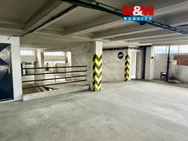 Prodej garážového stání, Brno - Královo Pole, Herčíkova, 13 m2