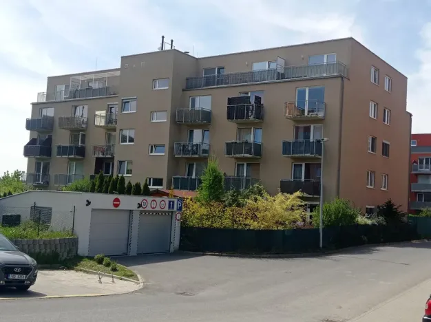 Pronájem bytu 1+kk, Hostivice, Žitná, 46 m2
