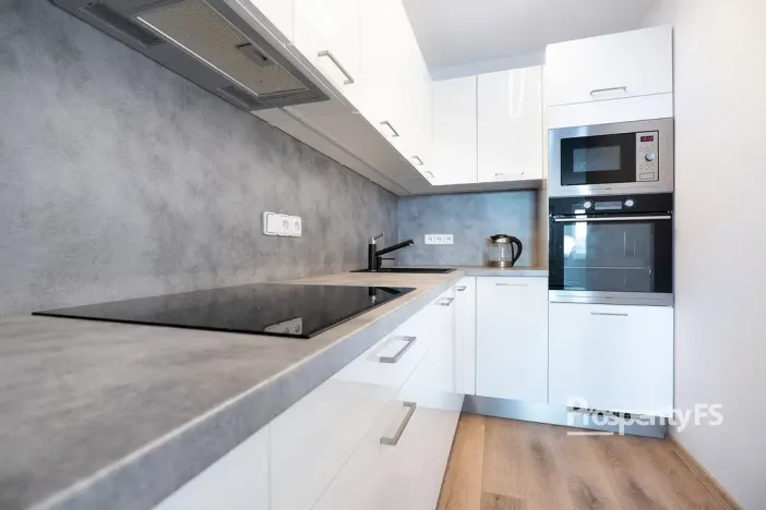 Pronájem bytu 2+1, Vinařice, 56 m2