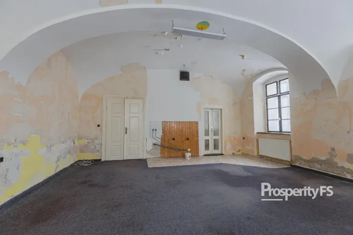 Prodej bytu 2+kk, Hostinné, Dolní brána, 38 m2