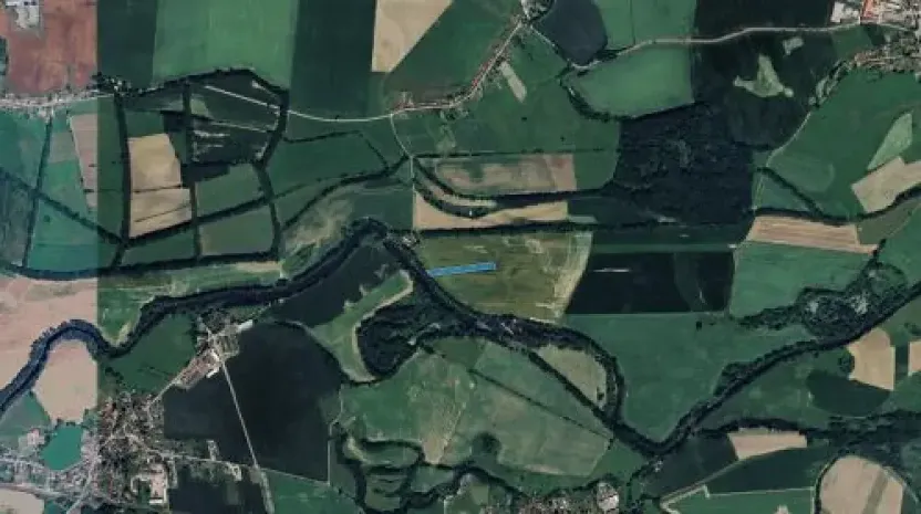 Prodej podílu pole, Štěkeň, 1981 m2