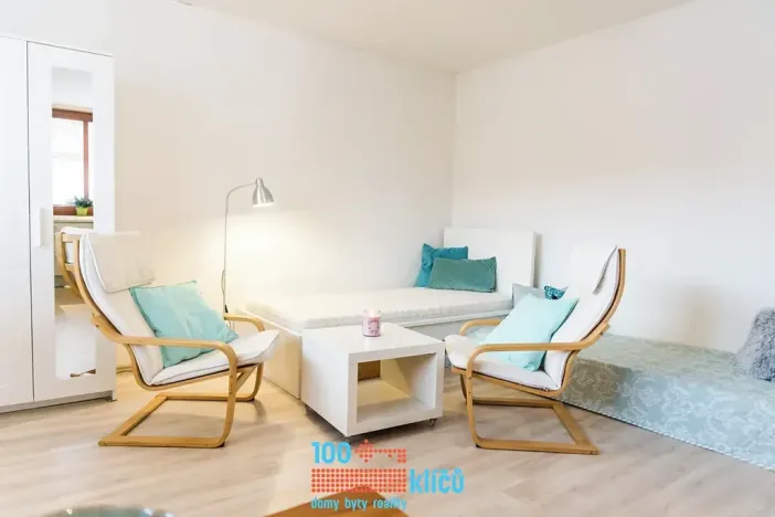 Pronájem bytu 1+kk, Brno, Grmelova, 26 m2