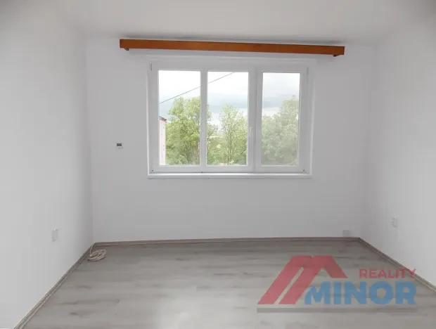 Pronájem bytu 3+1, Zlonice, Pippichova, 75 m2
