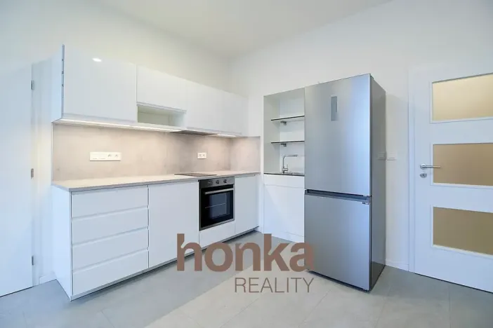 Pronájem bytu 2+kk, Praha - Holešovice, Dělnická, 50 m2