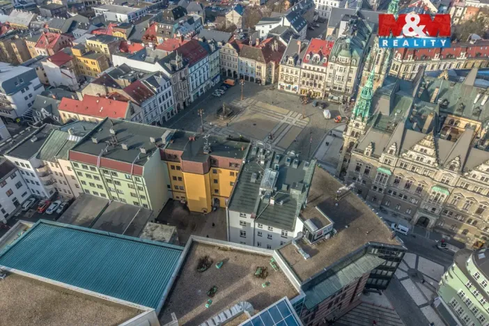 Pronájem obchodního prostoru, Liberec - Liberec IV-Perštýn, nám. Dr. E. Beneše, 100 m2