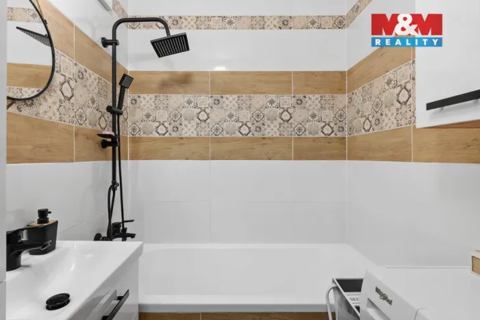 Prodej bytu 3+1, Semily - Podmoklice, Jižní, 55 m2