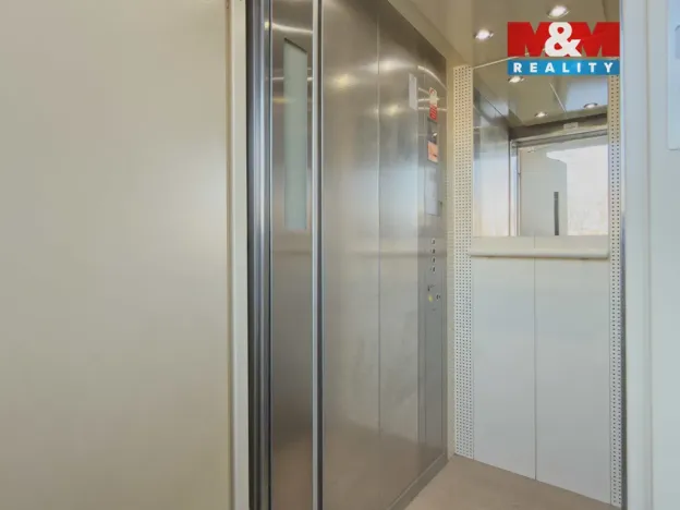 Prodej bytu 2+1, Karviná - Ráj, Borovského, 55 m2