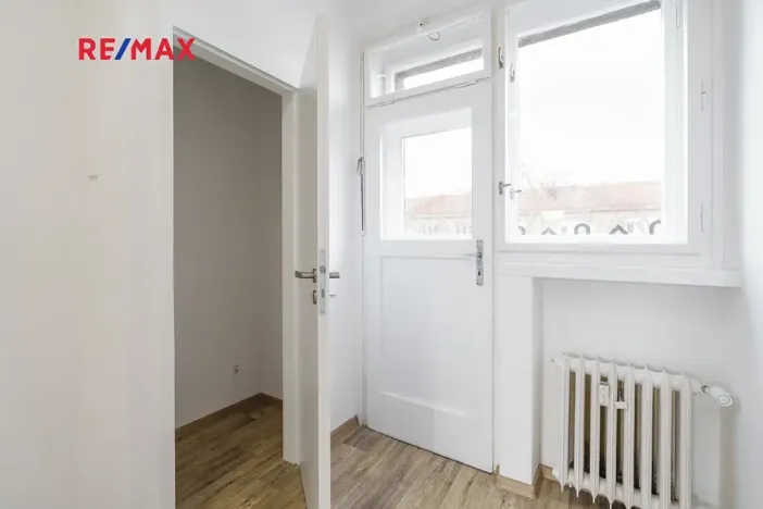 Prodej bytu 3+1, Praha - Strašnice, U kombinátu, 77 m2